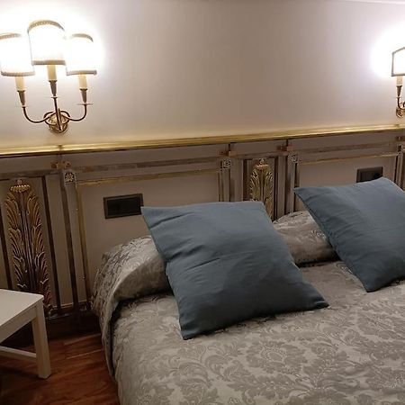 Refuge In Madrid Apartment Exterior photo