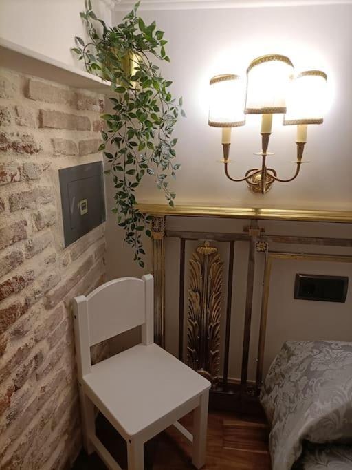 Refuge In Madrid Apartment Exterior photo
